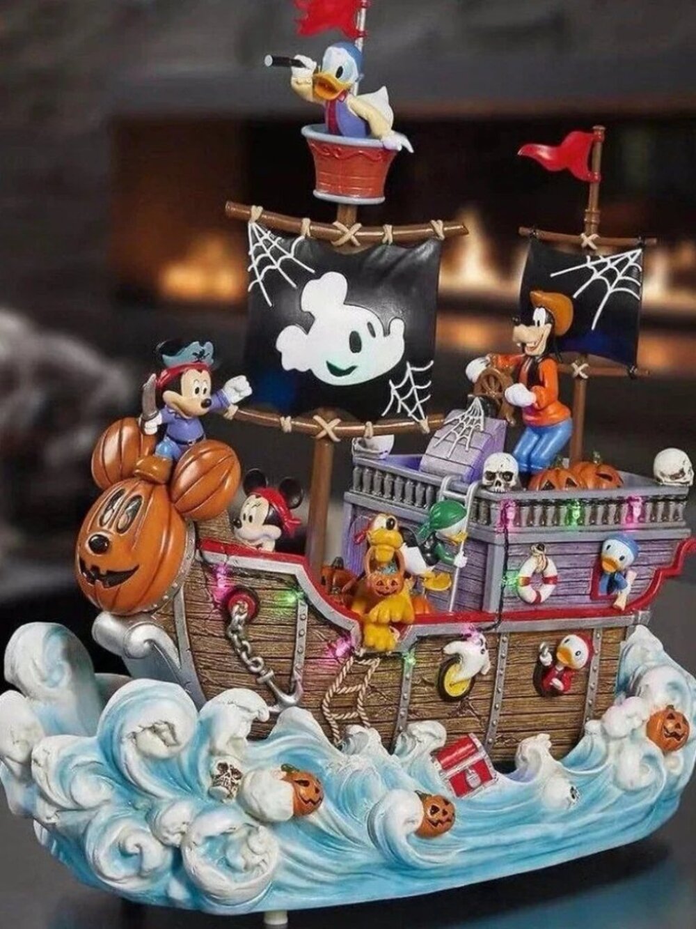 Disney Halloween Animated Pirate Ship,Animated/Music, NWT